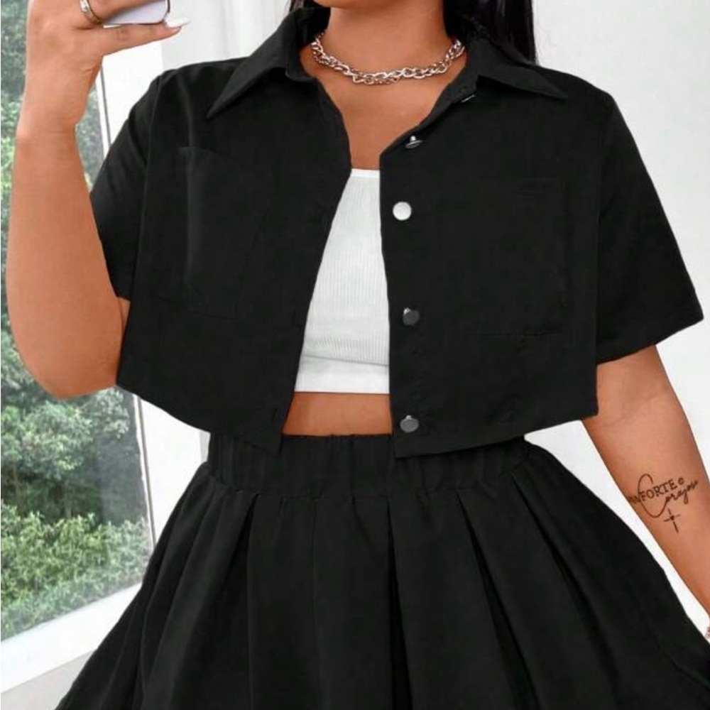 Women's Black Elastic-Waist Pleated Skirt and Top Set